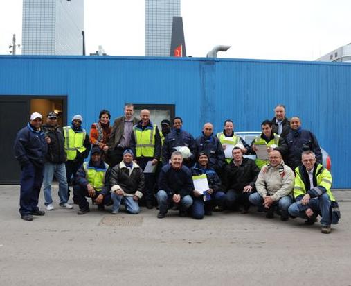 Schoonmakers Succes slagen voor perronreiniging