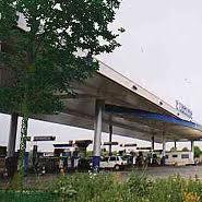 Controle schoonmakers tankstations