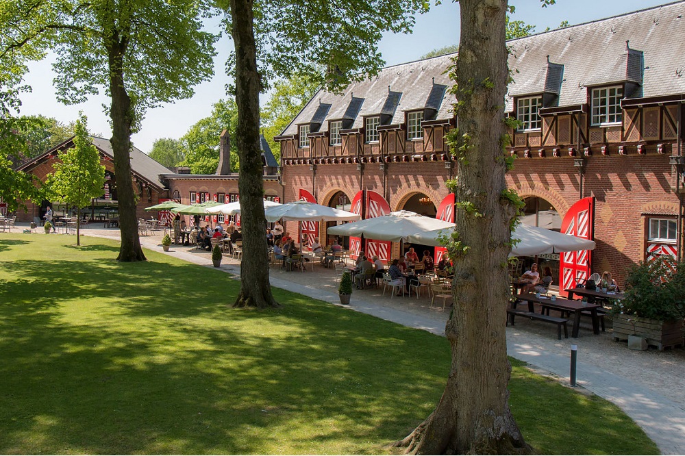 VSR Kennisdag en Zomerborrel Koetshuis de Haar Digitale verleiding in de professionele schoonmaak