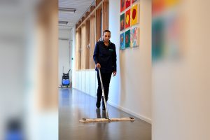 Smart Speedmop sneller dan schrobzuigmachine